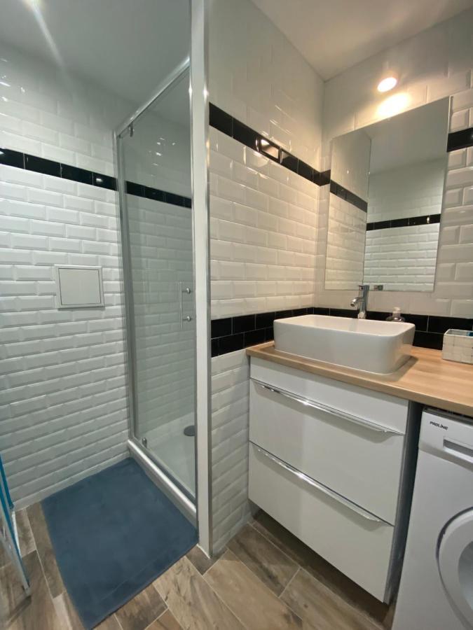 Beau Studio Cosy Calme En Face Du Port Sur Le Quai Apartment Dieppe Luaran gambar